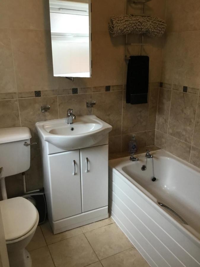 2 Bed Cottage Τσέστερ Εξωτερικό φωτογραφία